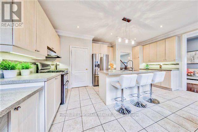 Photo - 135 Rushworth Dr