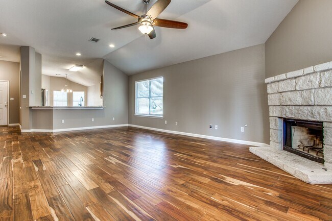 Photo - 1314 Brighton Bend Ln