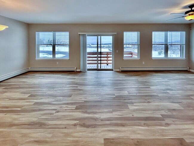 Photo - 323 Connor Way Unit 201