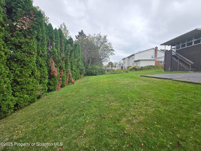 Photo - 925 Jessup Ave