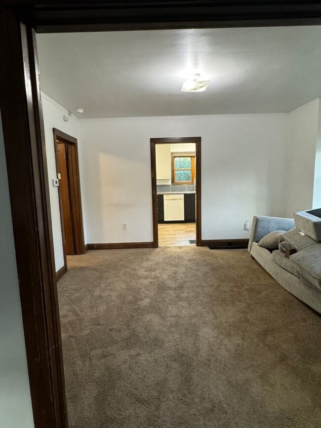 Photo - 849 E University Ave