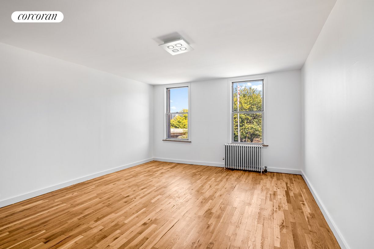 451 Graham Ave Apartment Brooklyn, NY