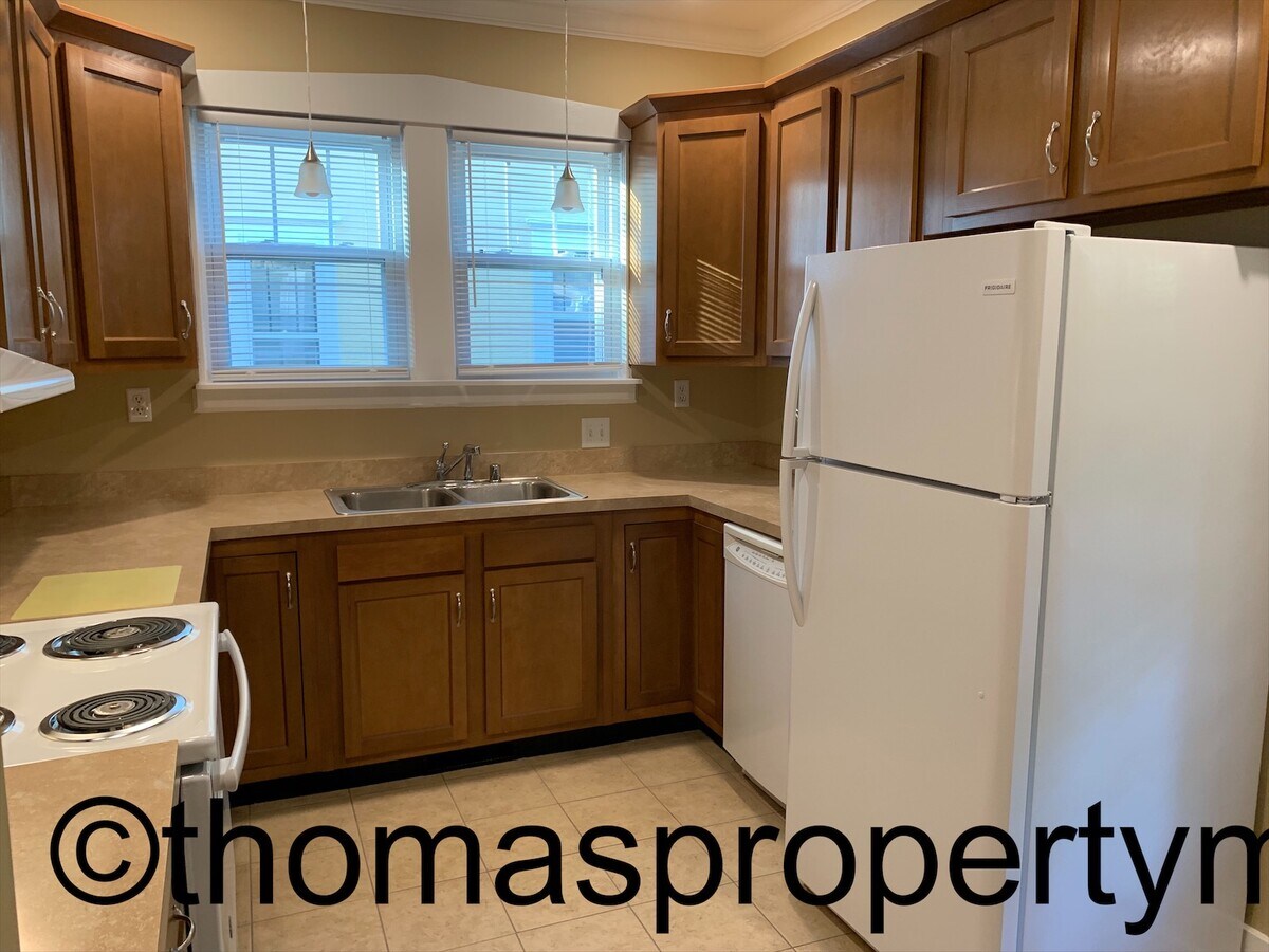 Photo - 349 Hillcrest Ave