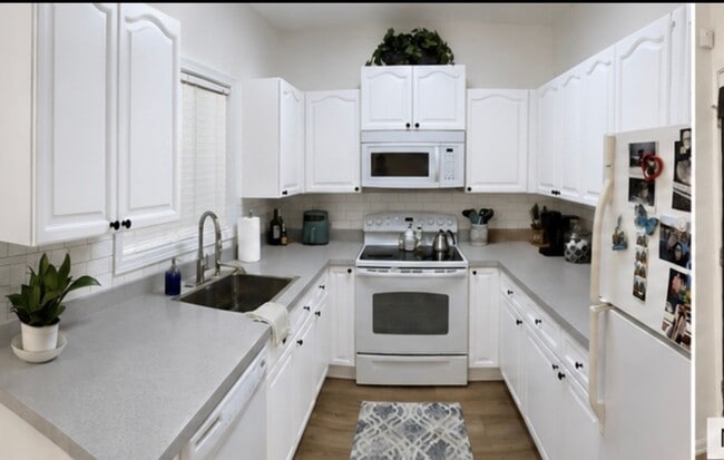 144 Deep Gap Ct