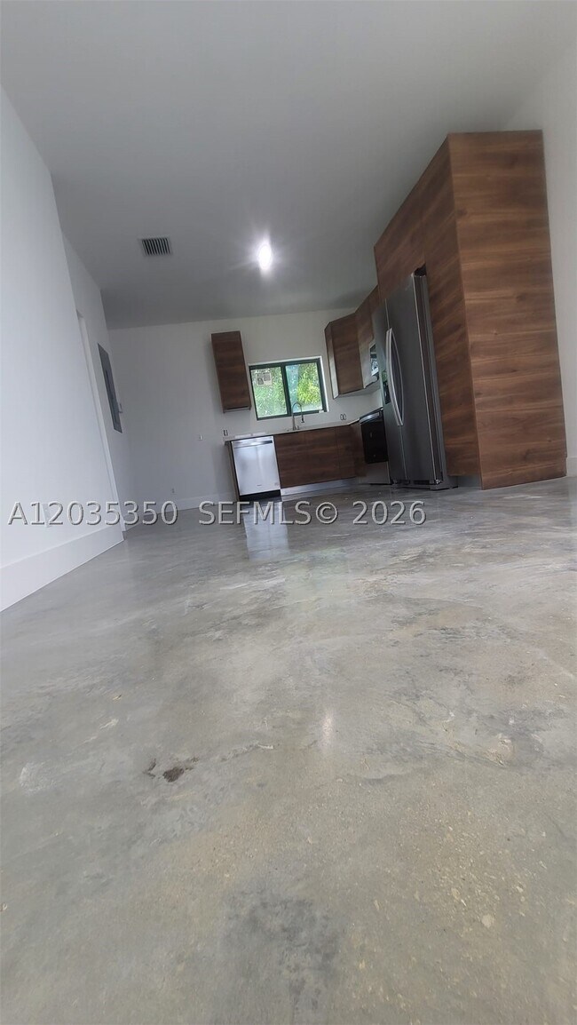 Photo - 2146 NW 69th St Unit B