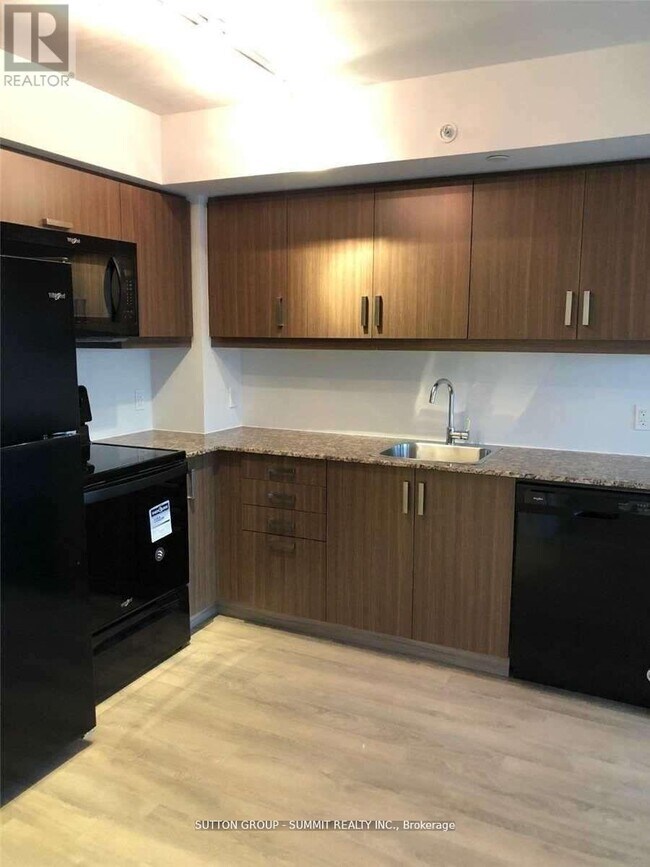 Photo - 30 Meadowglen Pl Unit 313