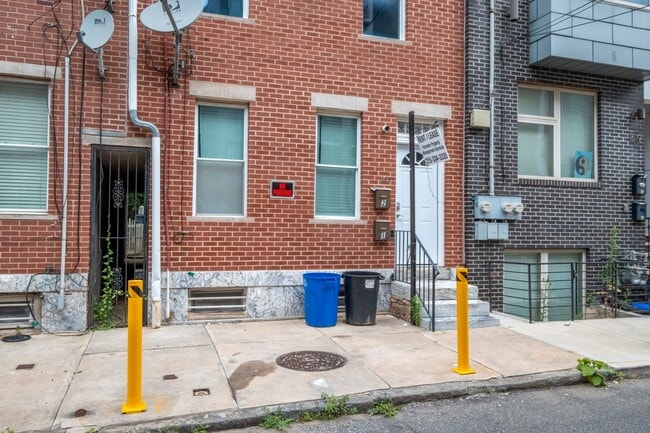 Photo - 1621 Ogden St Unit 2