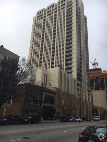 Building Photo - 1400 S Michigan Ave Unit 910 Rental