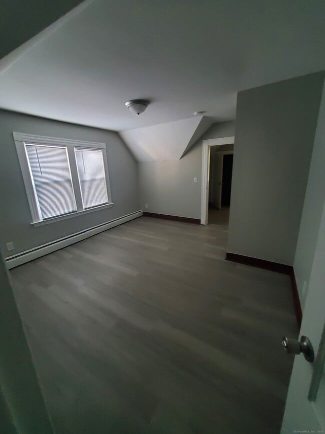 Photo - 432 Dixwell Ave Unit 3rd Floor