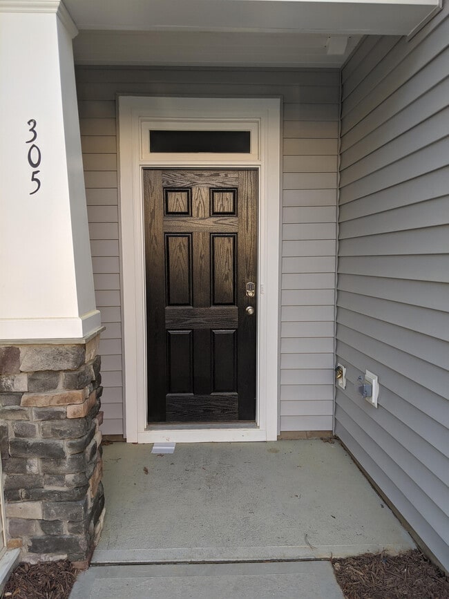 Photo - 305 Lionel St Casa Adosada