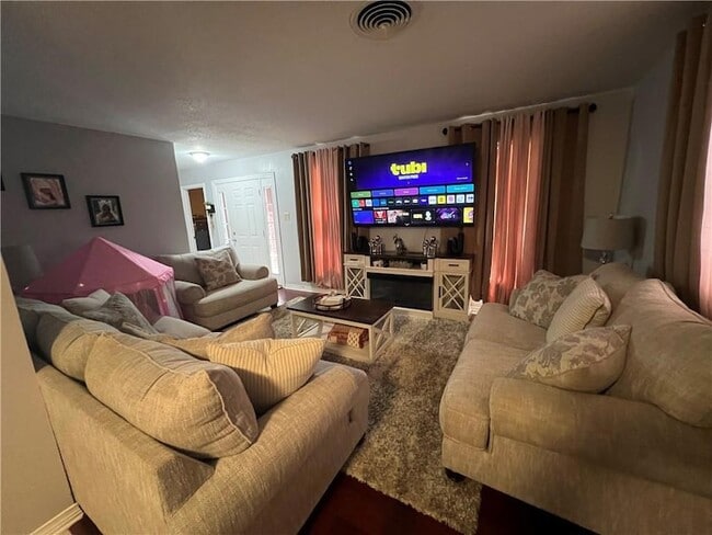 Photo - 6613 Carmen St