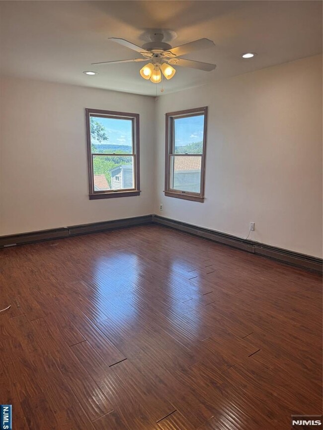 Photo - 111 Wessington Ave