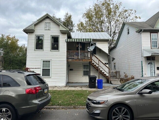 Building Photo - 1920 Briggs St Unit A