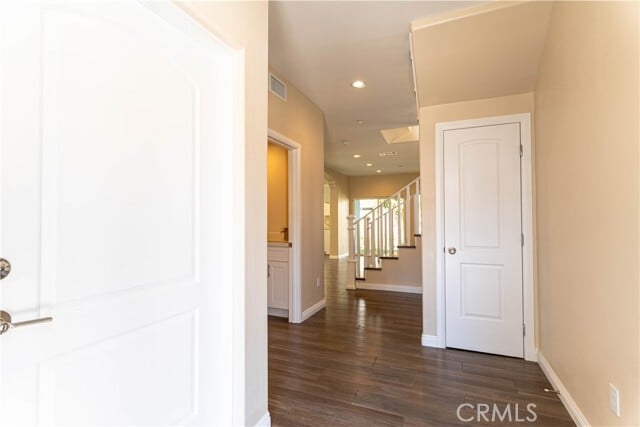 Photo - 9246 Cedros Ave