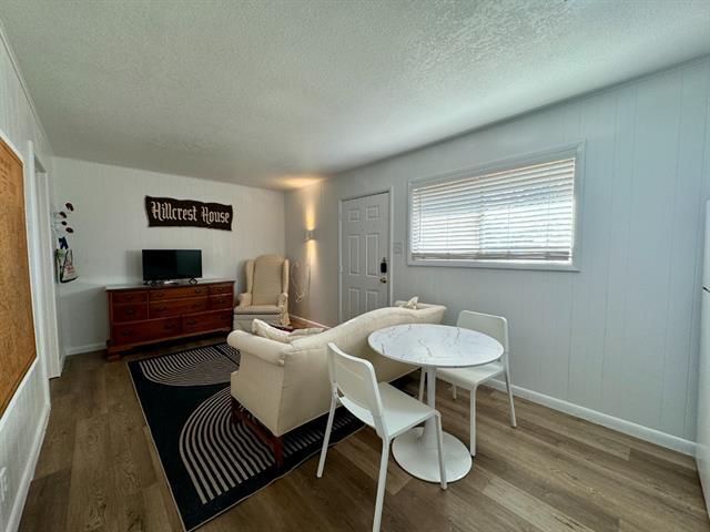 Photo - 2401 Church St Unit 11