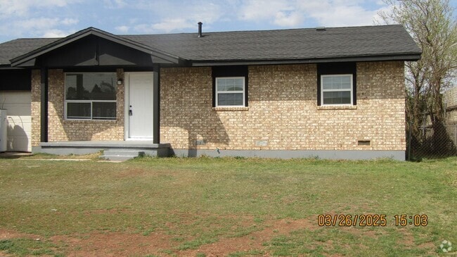 Building Photo - Newly renovated! Pet Friendly! Rental
