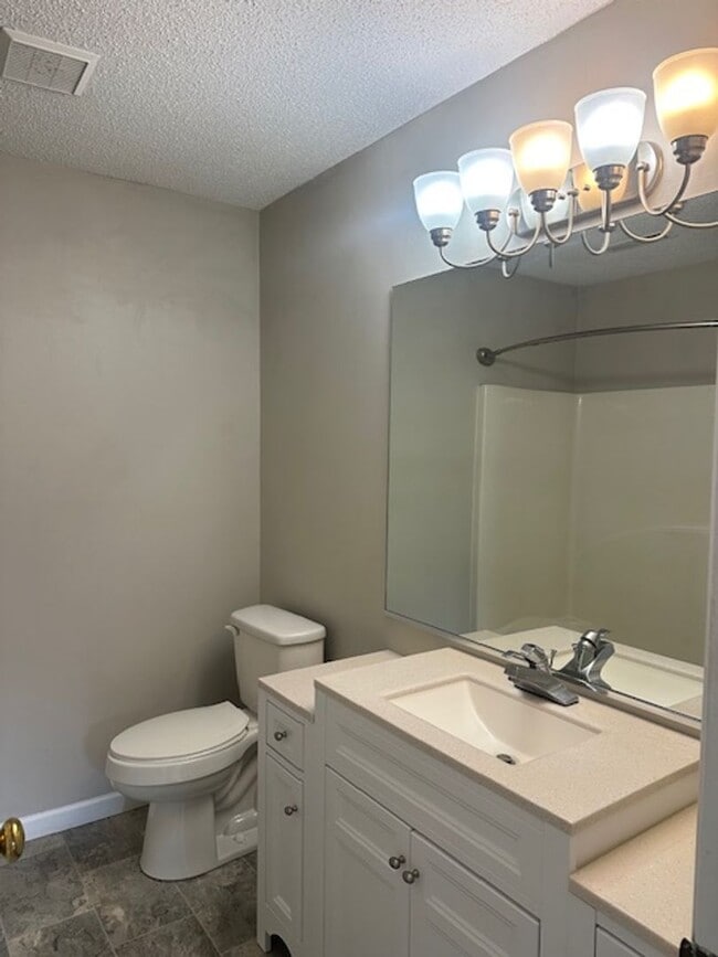 Photo - Powell - Move-in ready! 2 bedroom, 2 bath, 1-level, condo with a 1-car garage - Kenna Stephens (8...