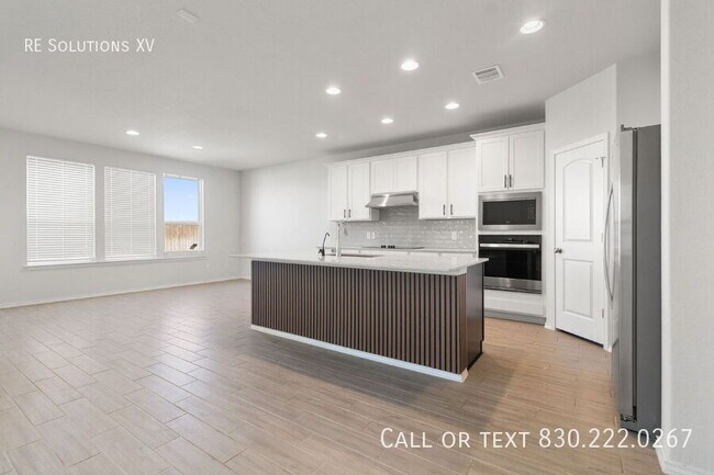 Photo - 4015 Wild Bloom Rd