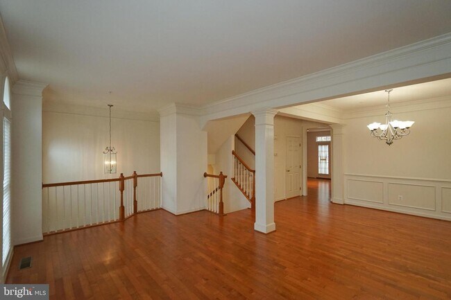 Photo - Beautiful 4 BD 4.5 BA Townhome in the Reserve at Tysons Corner