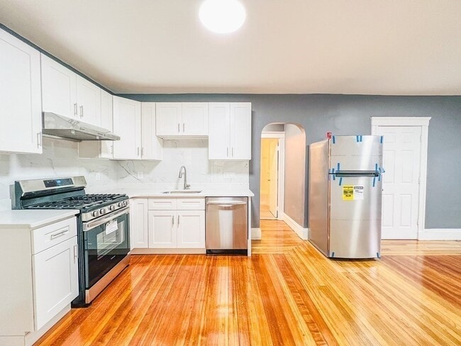 Photo - 14 Watson St Unit 1