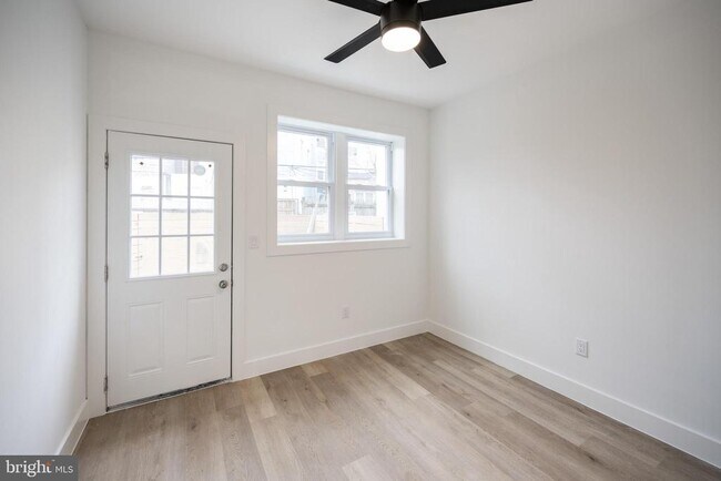 Photo - 1838 S 23rd St Unit 1