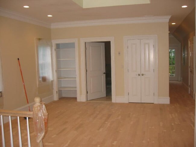 Photo - 55 Hobart St Unit #2