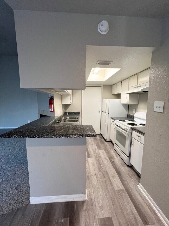 Photo - 10410 Old Bammel N Houston Rd Unit 308