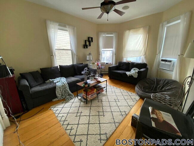 Photo - 68 Calumet St Unit 3