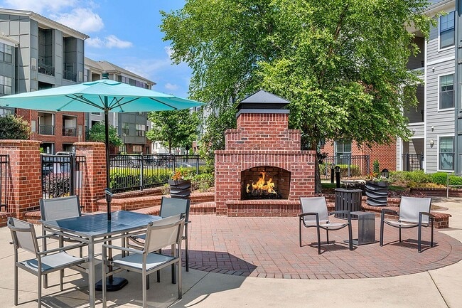 C243050_Wesley_Village_CHIMENEA_01 - Wesley Village