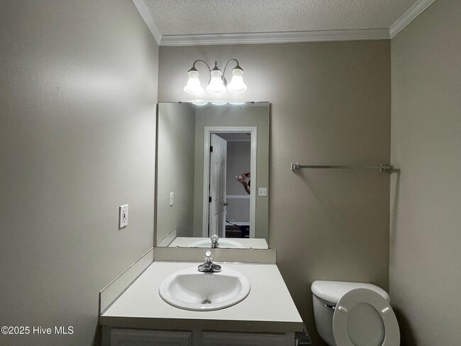 Photo - 3915 Sterling Pointe Dr