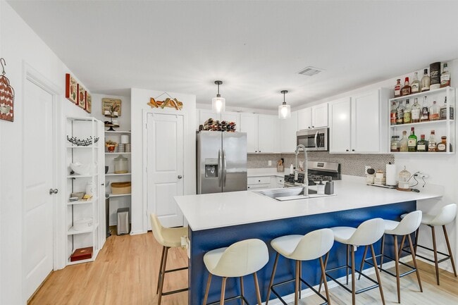 Photo - 2851 Via Augusta Dr
