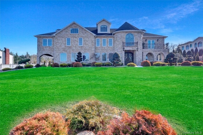 Building Photo - 120 Majestic Dr