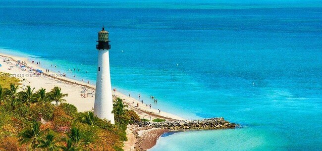 Photo - 1365 SW 18th St