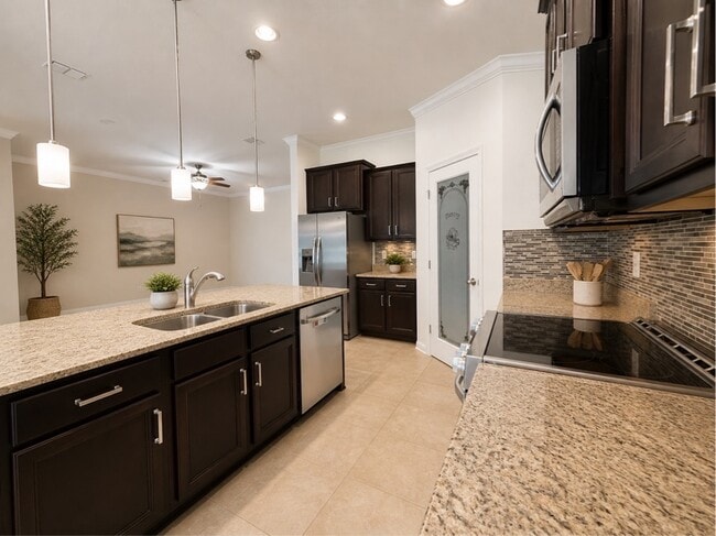 Photo - 138 Colorado Springs Way
