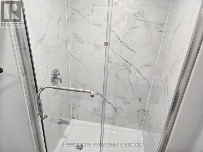 Photo - 186 Floradale Dr