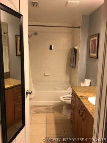 255 NE 3rd Ave Unit 2306
