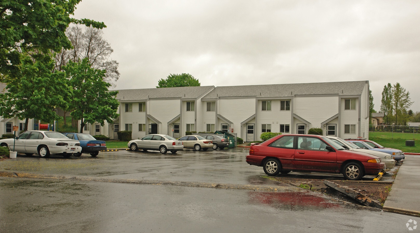 Lake Country - Lake Country Apartments