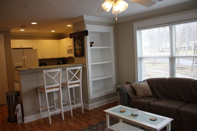 Photo - 14-1421 Adkisson Unit 14-1421 - A