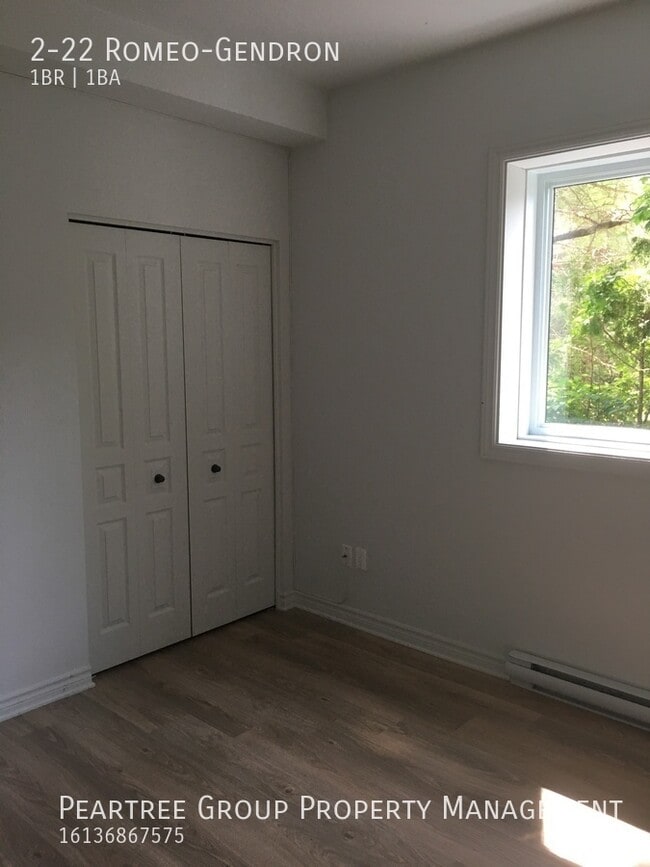 Photo - Right in the heart of Aylmer