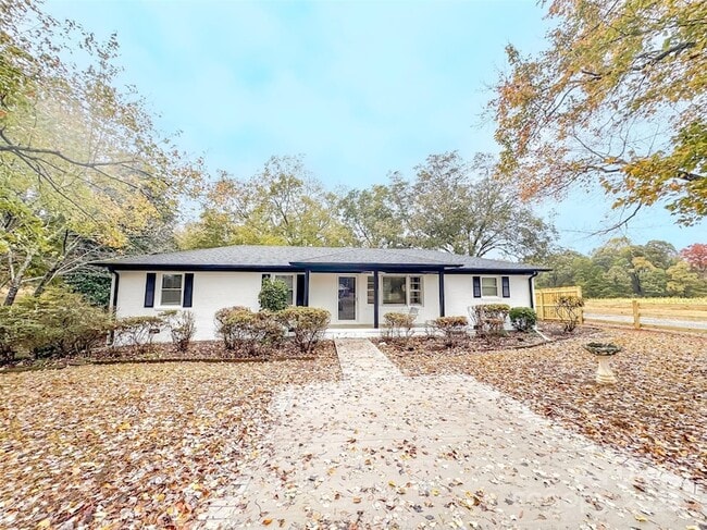 Photo - 9454 Flowes Store Rd