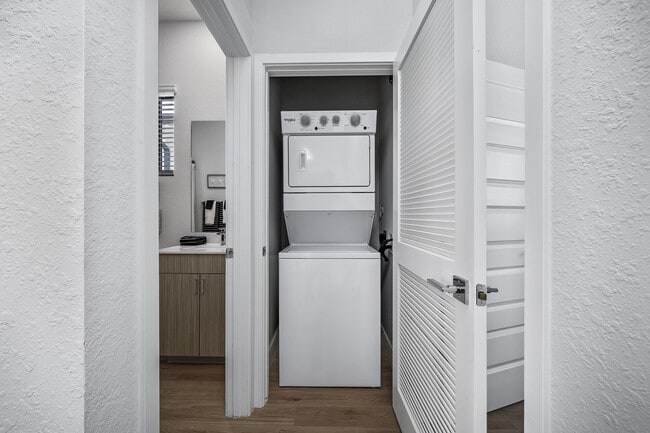 Havens at Central Park | Apartments & Townhomes