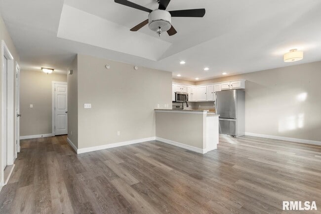 Photo - 3005 N Molleck Dr