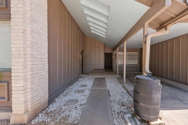 Photo - 9011 Quail Valley Dr