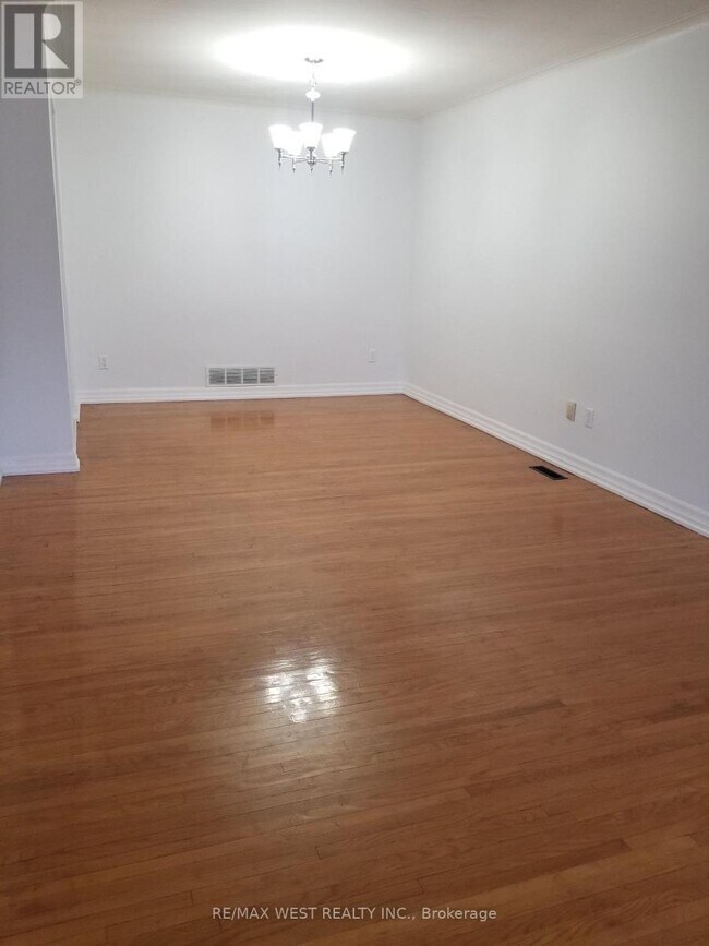 Photo - 38 Milady Rd