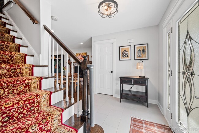 Photo - 413 Cheever Ave