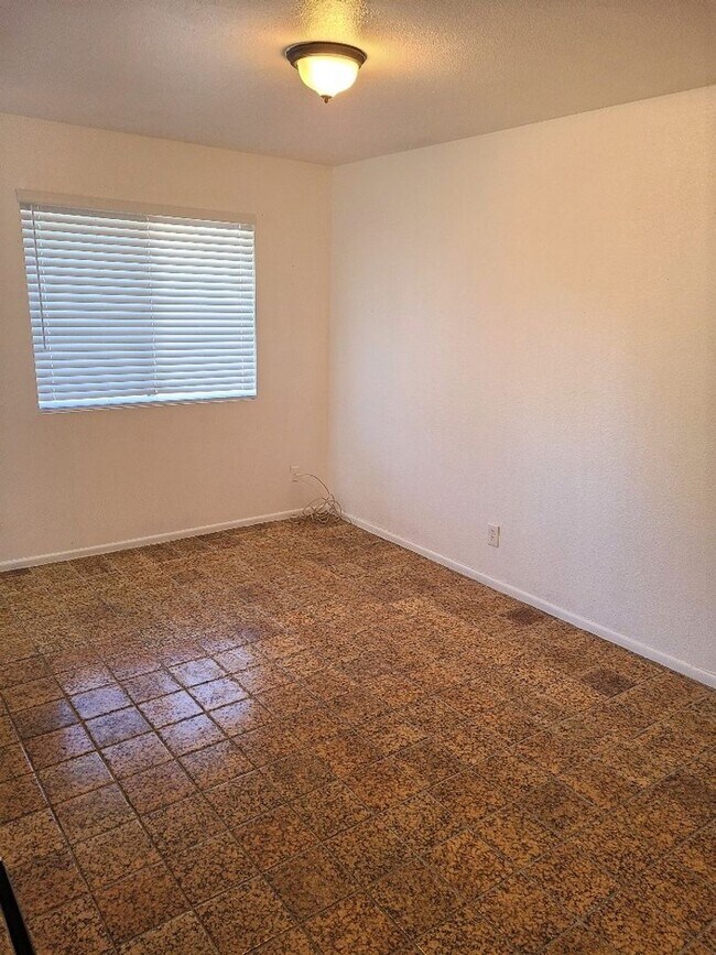 Photo - NO HOA-CONVENIENTLY LOCATED IN PHOENIX!