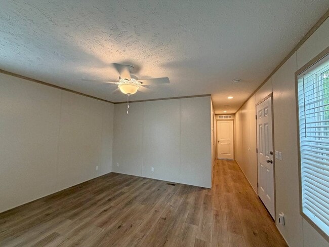 781 W Walcott Rd