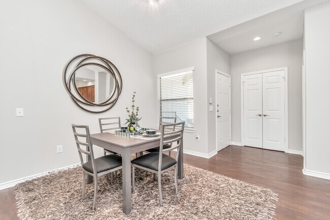 Photo - 1600 Eldridge Pkwy