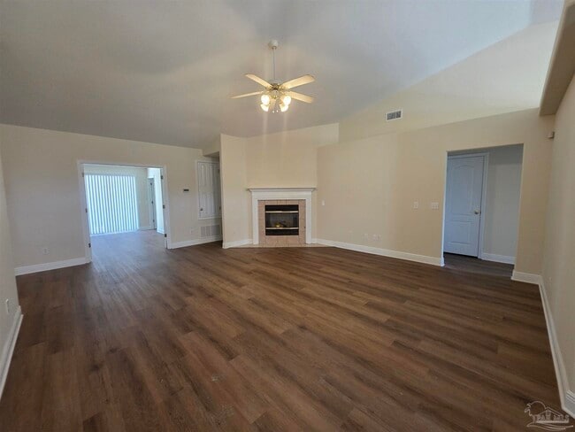 Photo - 7200 Annandale Dr