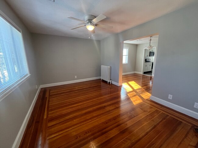 Photo - 100 Capen St Unit 2